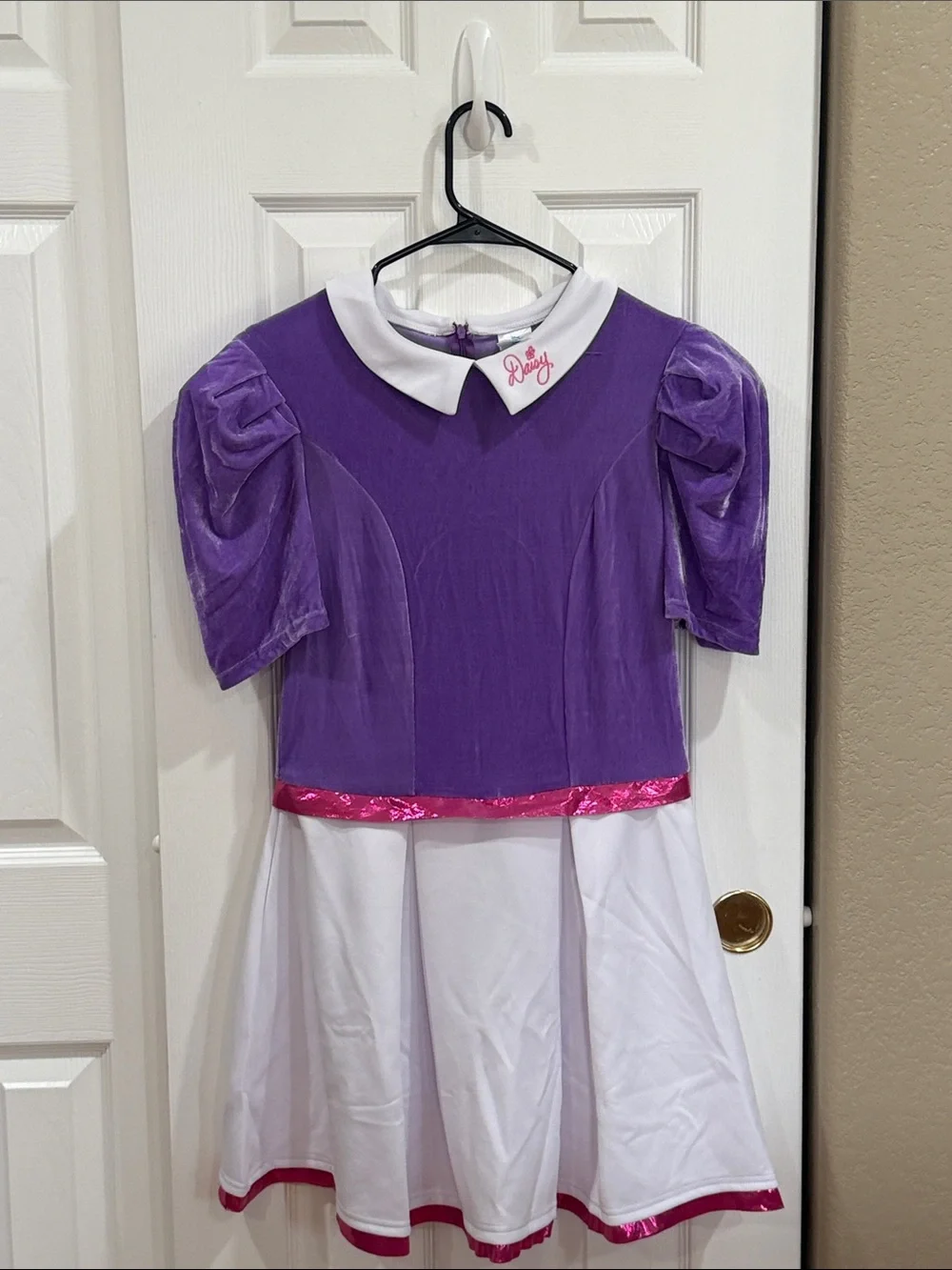 Daisy Duck Purple and White Costume Dress with Pink Accents size medium